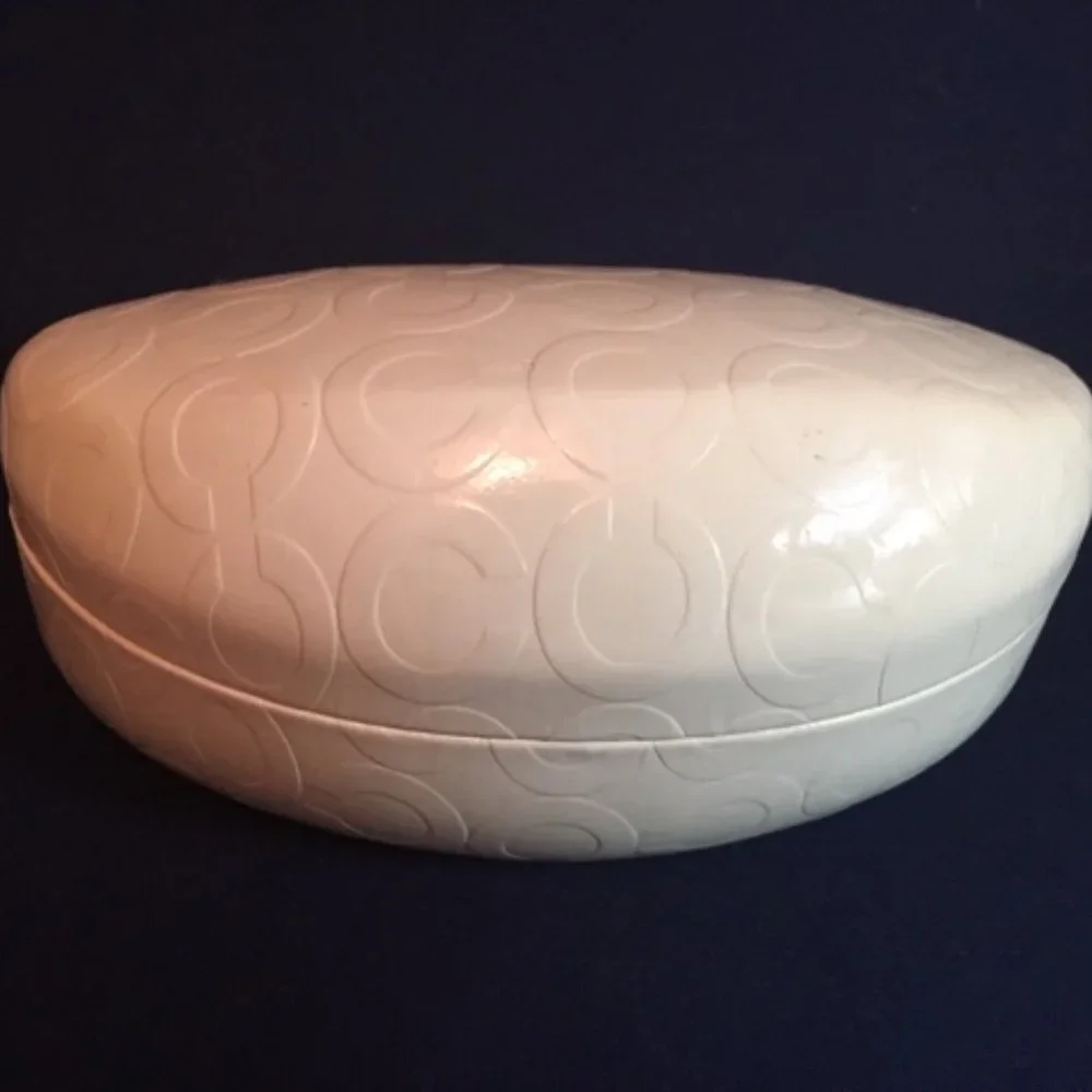 Coach Sunglass Eyeglass Case Ivory White Hard Clam Shell